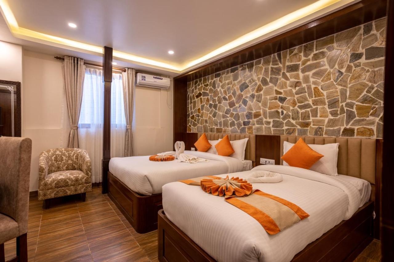 Airport Himalaya Boutique Hotel กาฐมาณฑุ ภายนอก รูปภาพ