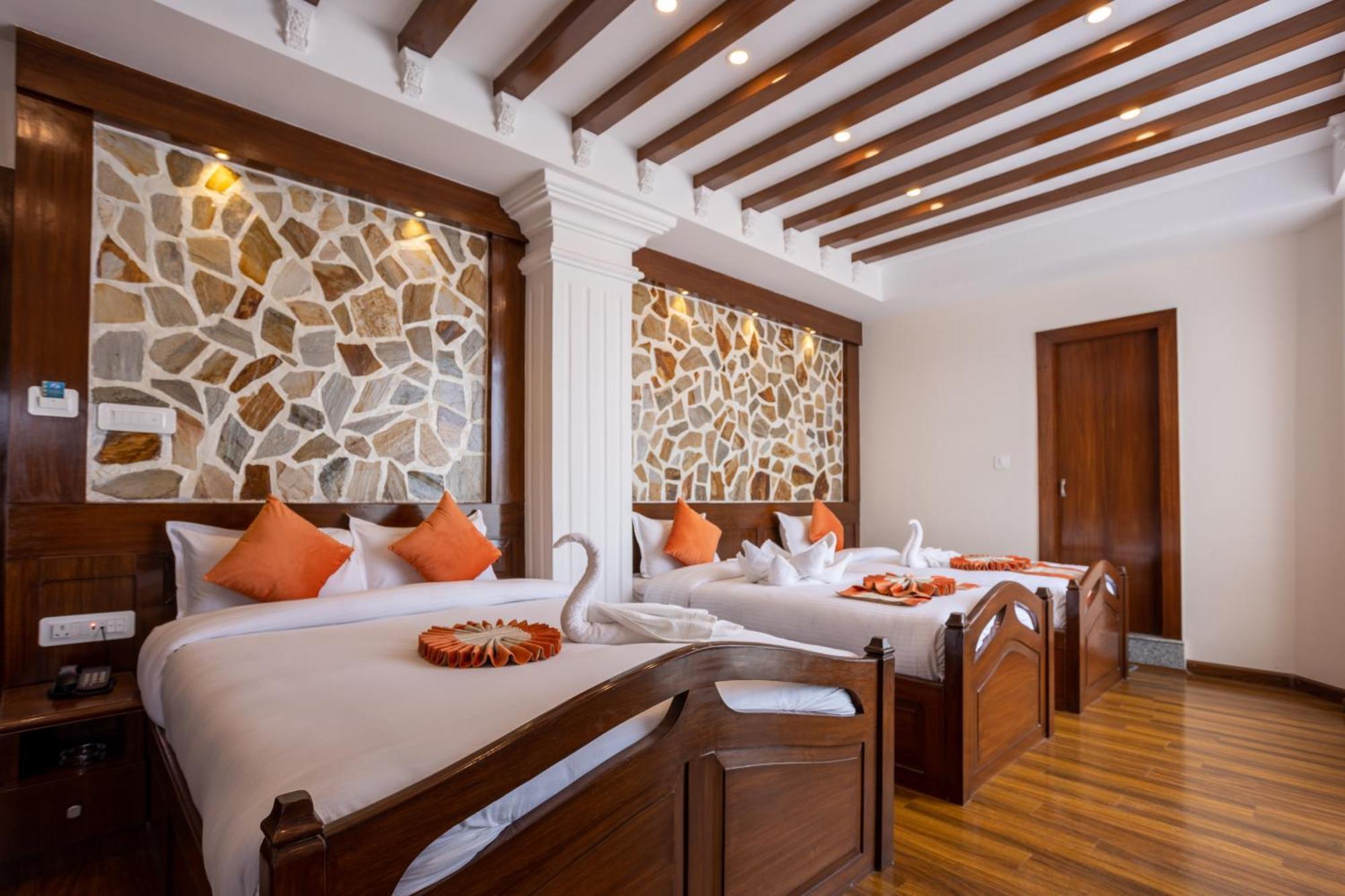 Airport Himalaya Boutique Hotel กาฐมาณฑุ ภายนอก รูปภาพ
